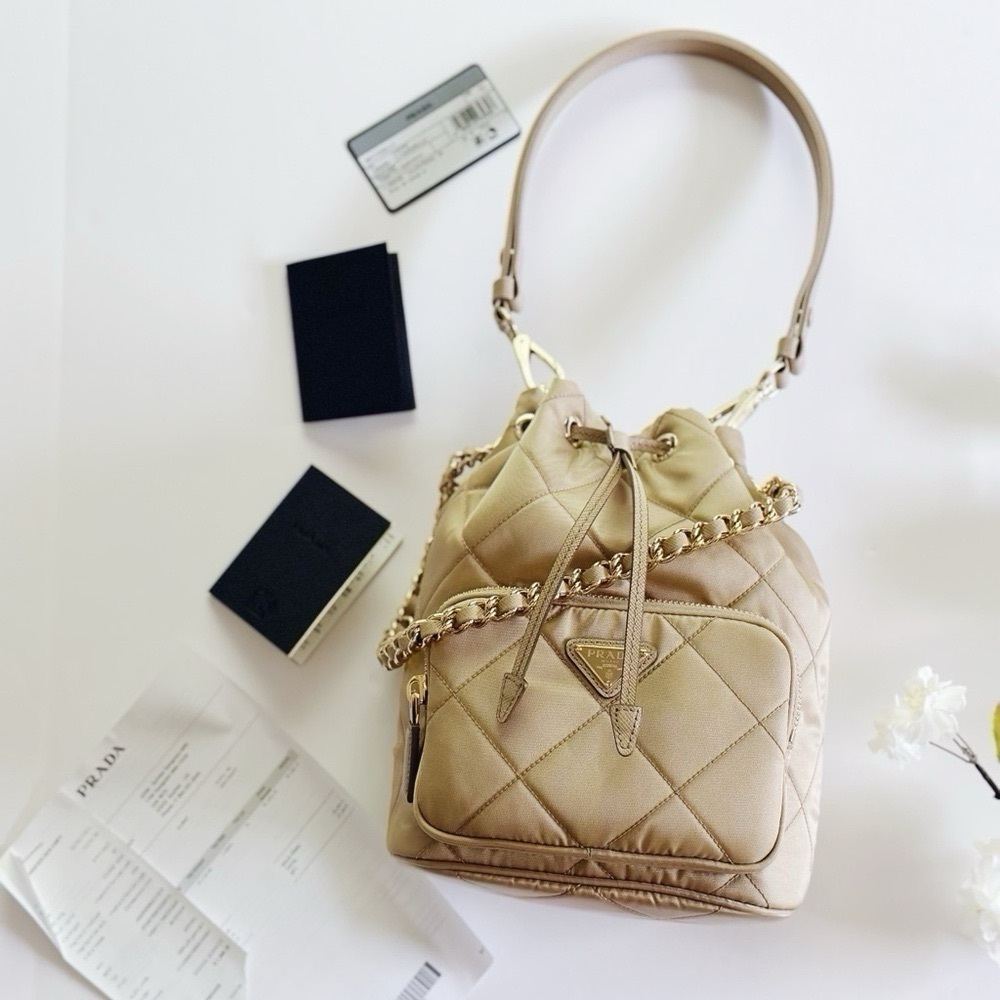 NEW Prada Women’s Re-Edition 1995 Chaîne Re-Nylon Bag Desert Beige Quilted - Picture 8 of 15